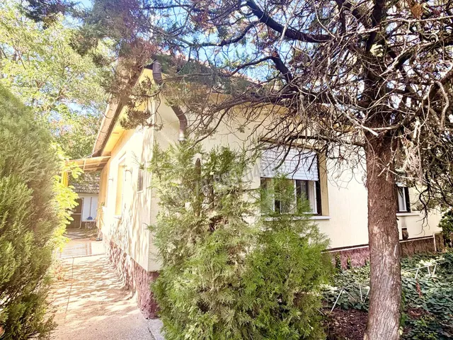 Eladó ház Örkény 60 nm