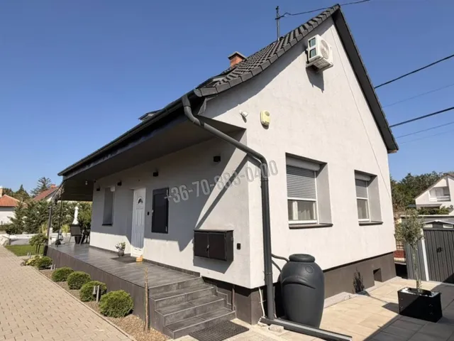 Eladó ház Dabas 220 nm