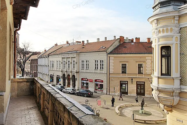 Eladó kereskedelmi és ipari ingatlan Székesfehérvár 1130 nm