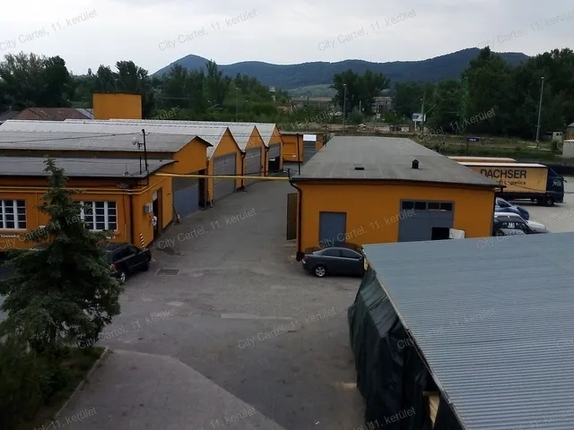 Kiadó kereskedelmi és ipari ingatlan Solymár 161 nm