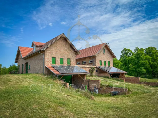 Eladó ház Kecskemét 630 nm