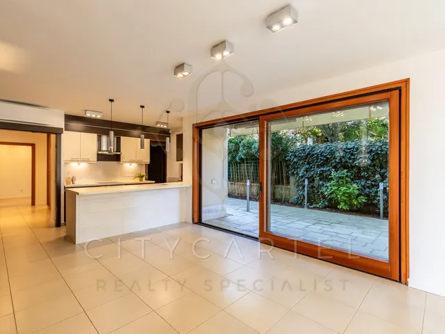 Eladó ház Diósd, Diósdliget 257 nm