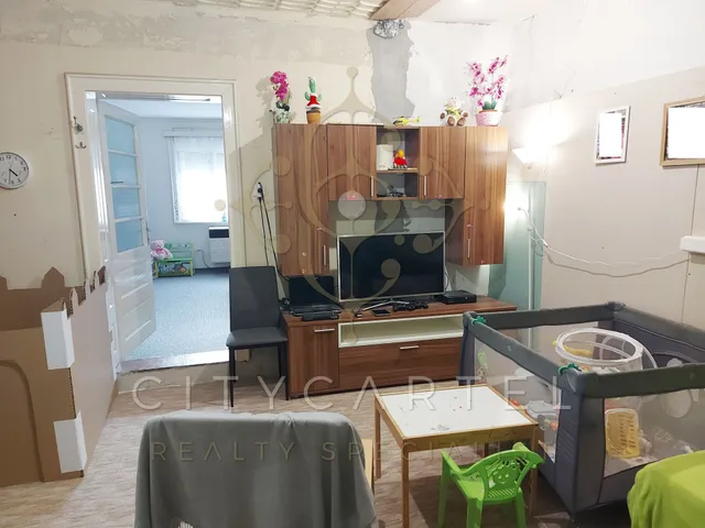 Eladó ház Bölcske 144 nm