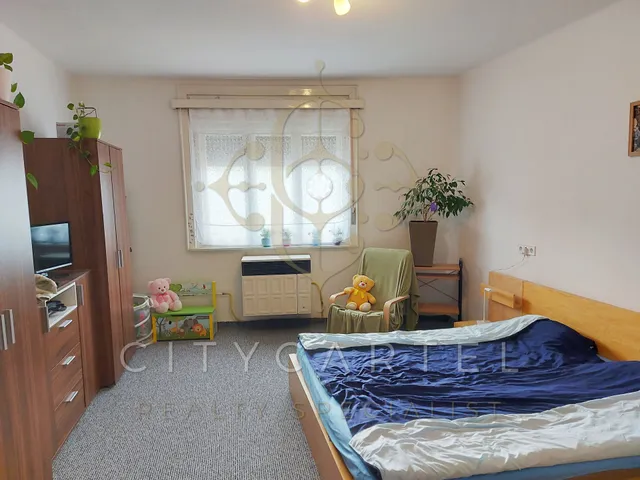 Eladó ház Bölcske 144 nm