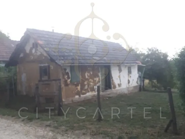 Eladó kereskedelmi és ipari ingatlan Rigyác 28 nm