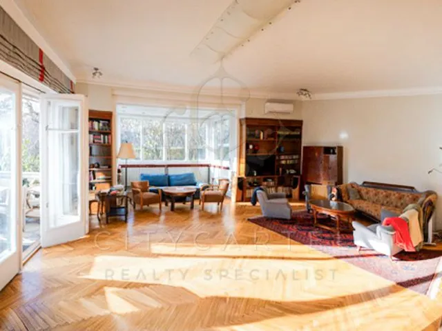 Kiadó lakás Budapest II. kerület, Rózsadomb 250 nm