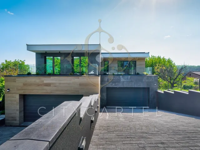 Eladó ház Törökbálint 325 nm