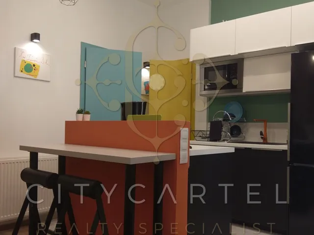 Eladó lakás Budapest VI. kerület 71 nm