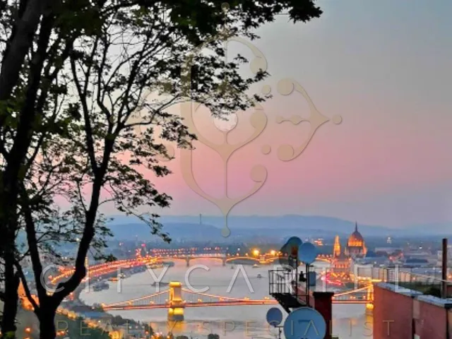 Kiadó lakás Budapest I. kerület 162 nm