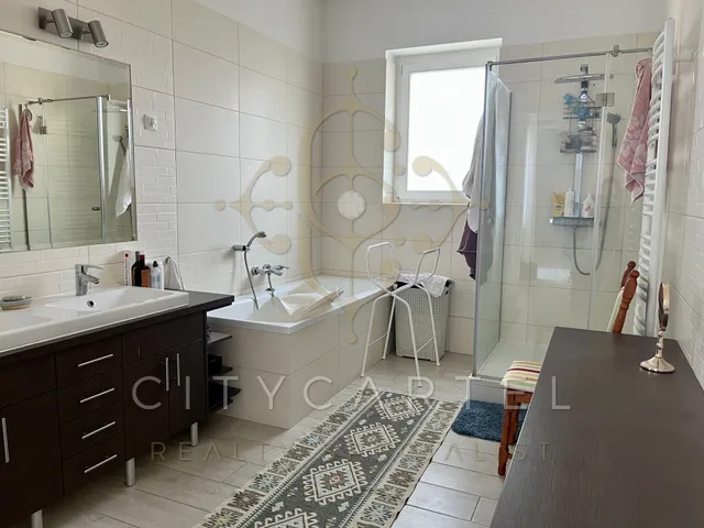 Kiadó ház Budapest XII. kerület 200 nm