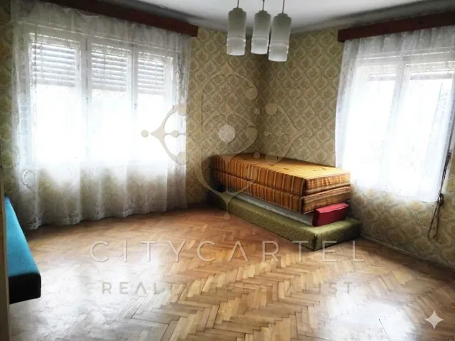 Eladó ház Perkáta 130 nm