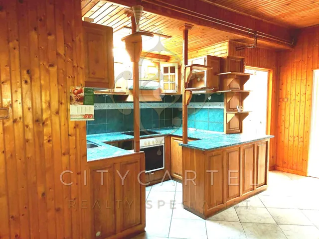 Eladó ház Dunaföldvár 140 nm