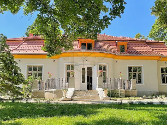 Eladó ház Polgárdi 500 nm