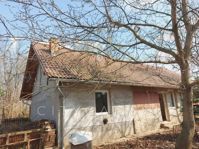 Eladó ház Előszállás 75 nm