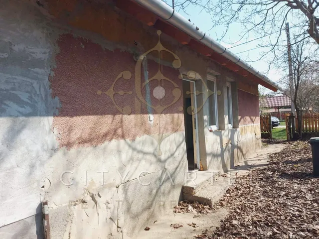 Eladó ház Előszállás 75 nm