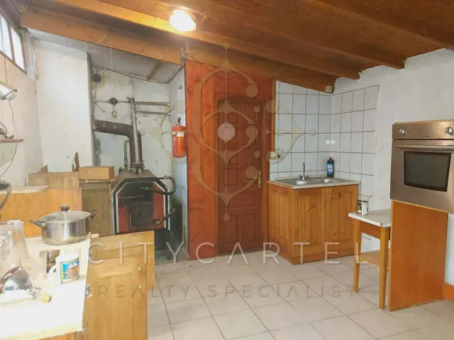 Eladó ház Madocsa 77 nm