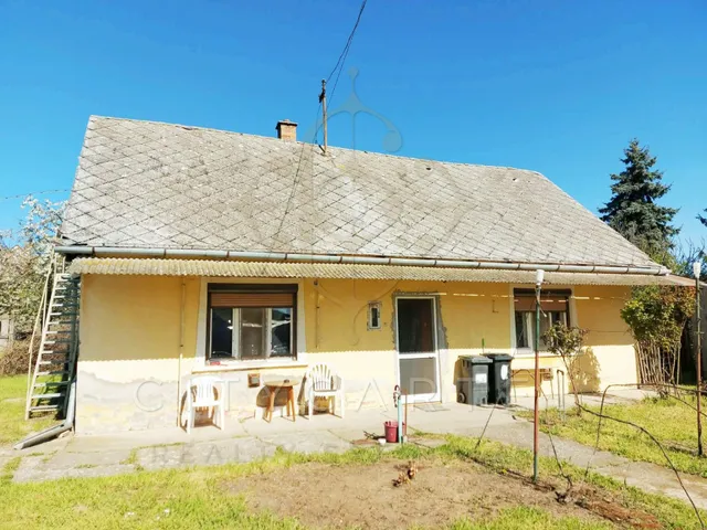 Eladó ház Dunaföldvár 82 nm