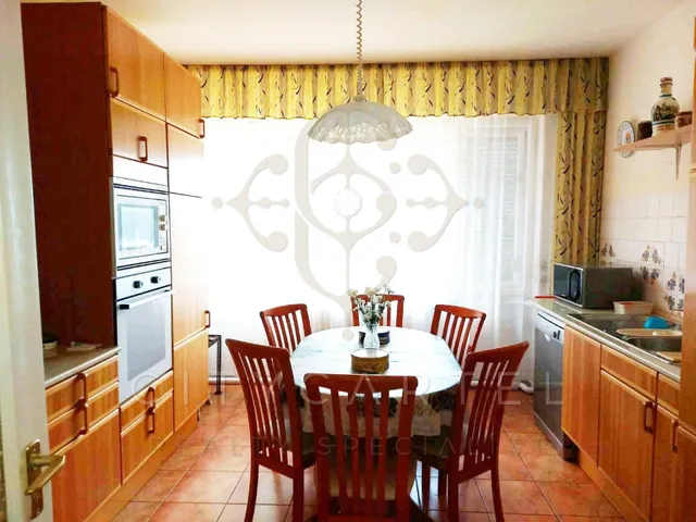 Eladó ház Dunaföldvár 151 nm