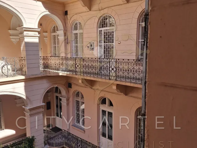 Eladó kereskedelmi és ipari ingatlan Budapest VI. kerület 67 nm