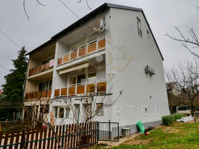 Eladó ház Balatonfüred 240 nm