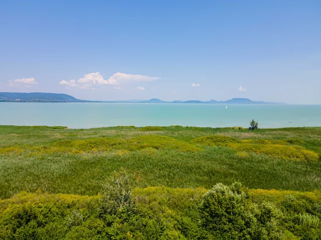 Eladó ház Balatonkeresztúr 198 nm