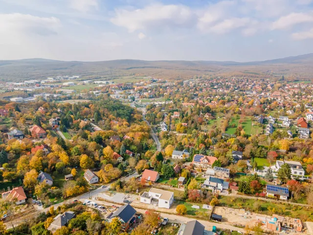 Eladó telek Budakeszi 1105 nm