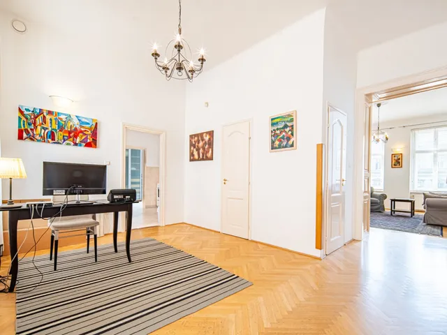 Eladó lakás Budapest VI. kerület 103 nm