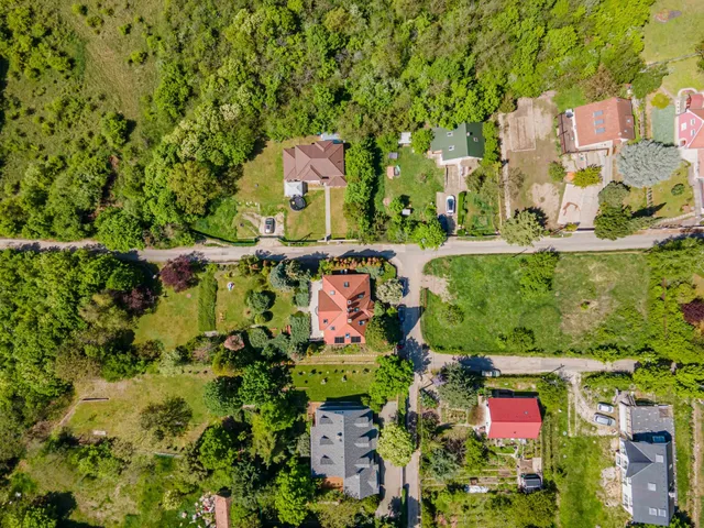 Eladó telek Szentendre 1160 nm