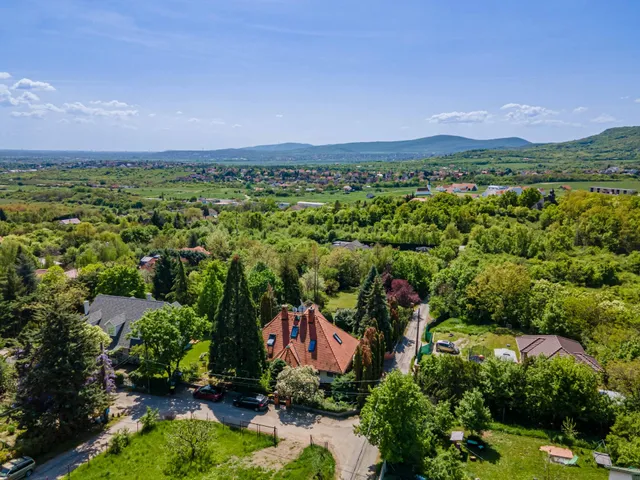 Eladó telek Szentendre 1160 nm