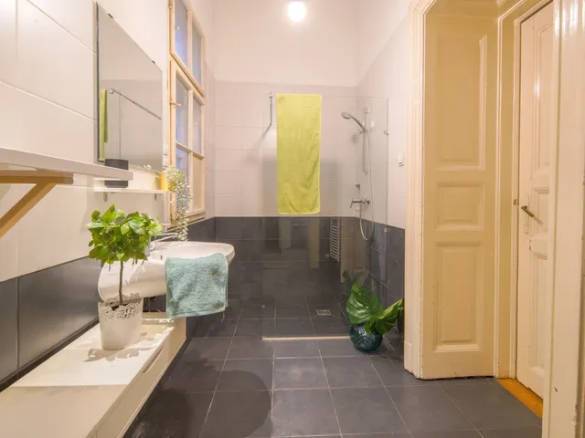 Eladó lakás Budapest VII. kerület, Dob utca 78 nm