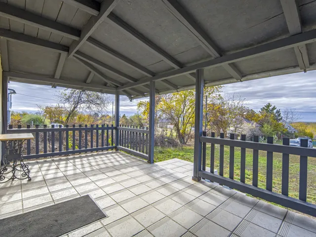 Kiadó ház Ecser 34 nm