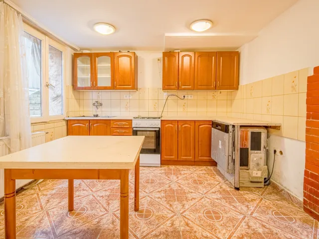 Eladó ház Dunakeszi, Muskátli utca 260 nm