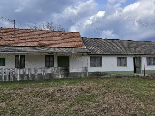 Eladó ház Cegléd 83 nm