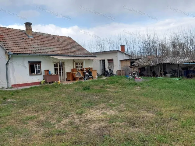 Eladó ház Nyársapát 51 nm