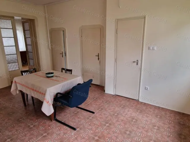 Eladó ház Cegléd 158 nm