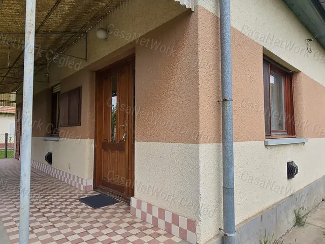 Eladó ház Kőröstetétlen 60 nm