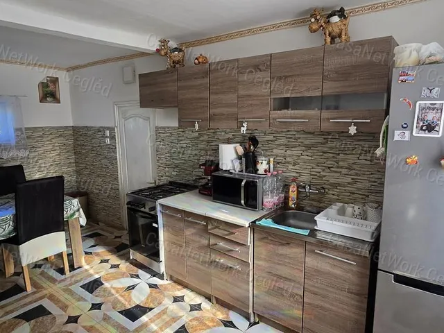 Eladó ház Törtel 70 nm