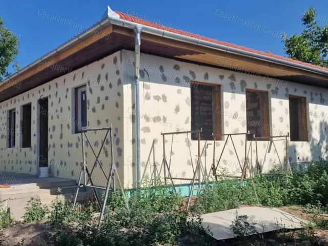 Eladó ház Cegléd 95 nm