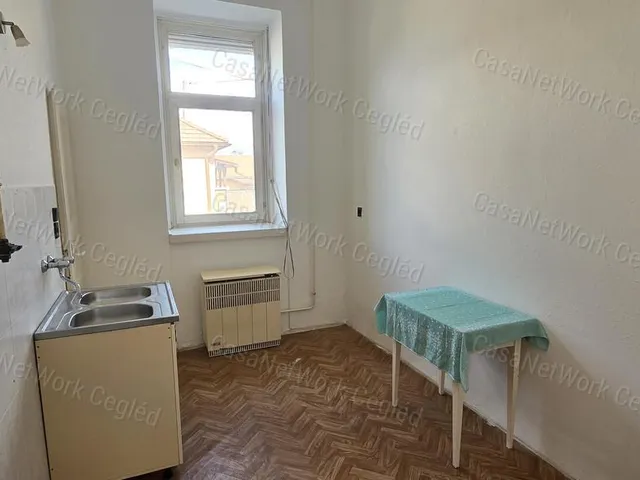 Eladó ház Cegléd 60 nm
