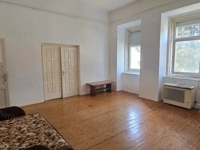 Eladó ház Cegléd 60 nm