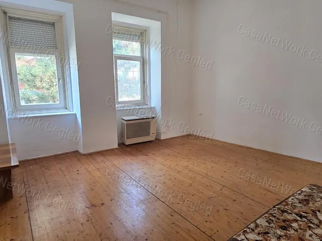 Eladó ház Cegléd 60 nm