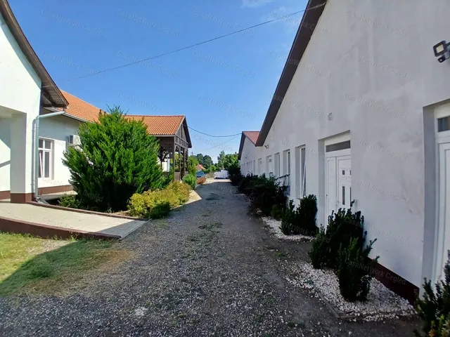 Eladó ház Tápiószele 62 nm