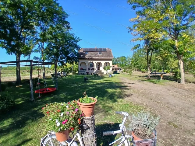 Eladó ház Csemő 88 nm