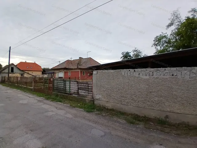 Eladó ház Cegléd 69 nm