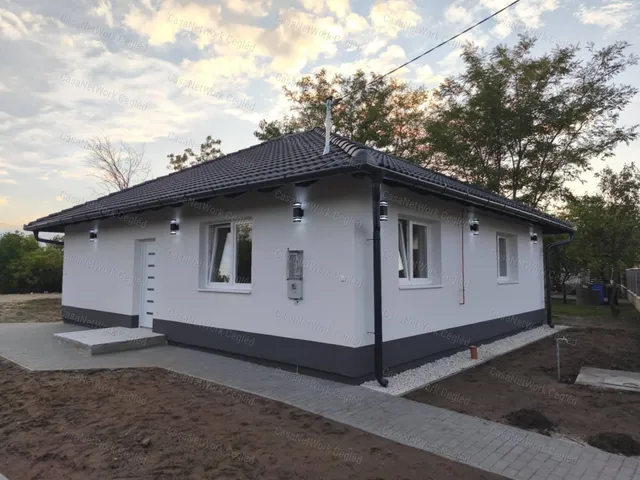 Eladó ház Tápiószele 75 nm