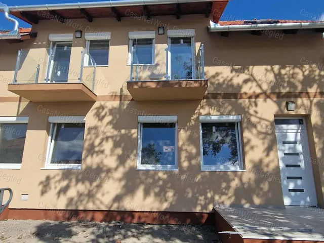Eladó lakás Cegléd 91 nm