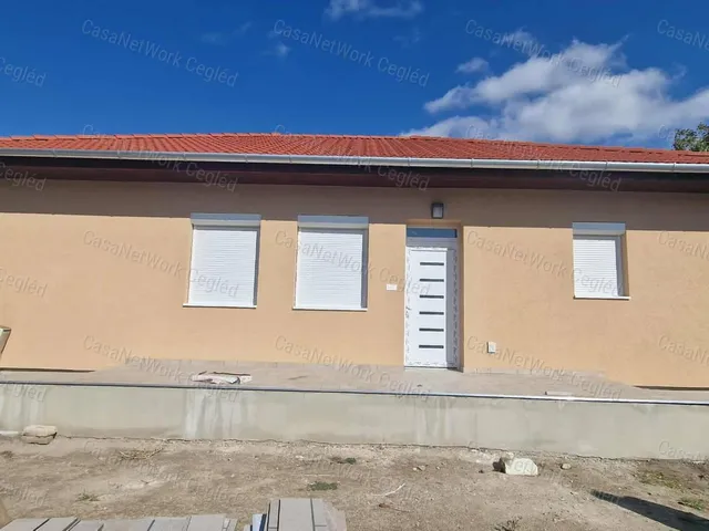Eladó ház Cegléd 95 nm