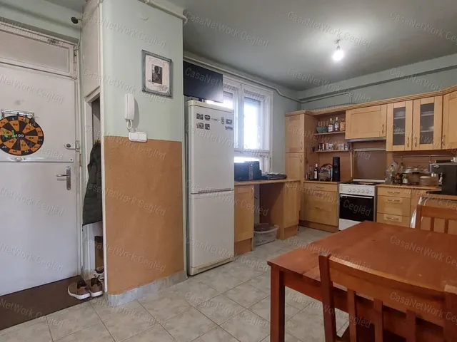 Eladó lakás Cegléd 56 nm