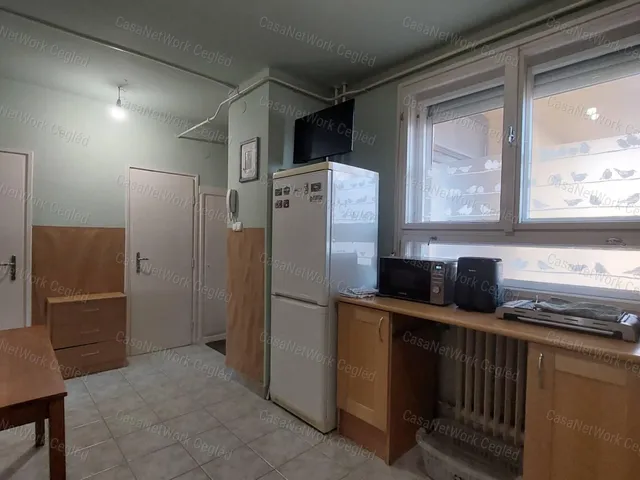 Eladó lakás Cegléd 56 nm