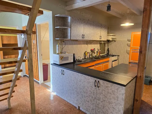 Eladó ház Felsőpakony 103 nm